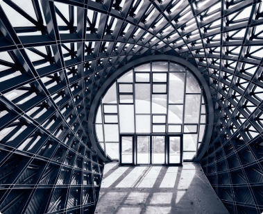 Pourquoi choisir la découpe laser pour vos projets métalliques